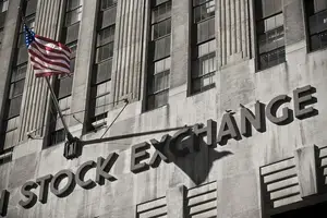 Exterior shot of the stock exchange building 